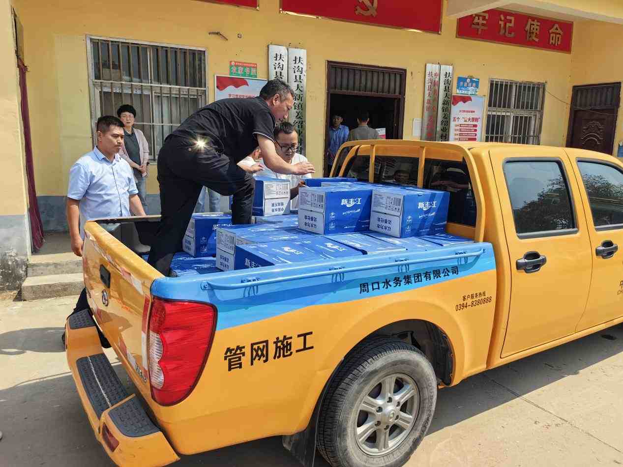 夏粮抢收正当时，志愿服务暖民心